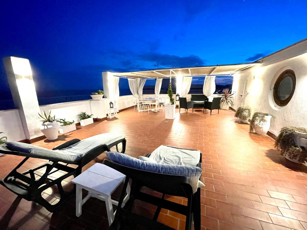 La Terrazza Sul Mare Villa Santa Marinella Eksteriør bilde